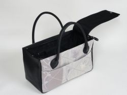 707B 横長天Wファスナー両面ポケット付き手提げ（色革付属使用）（底鋲付き）B